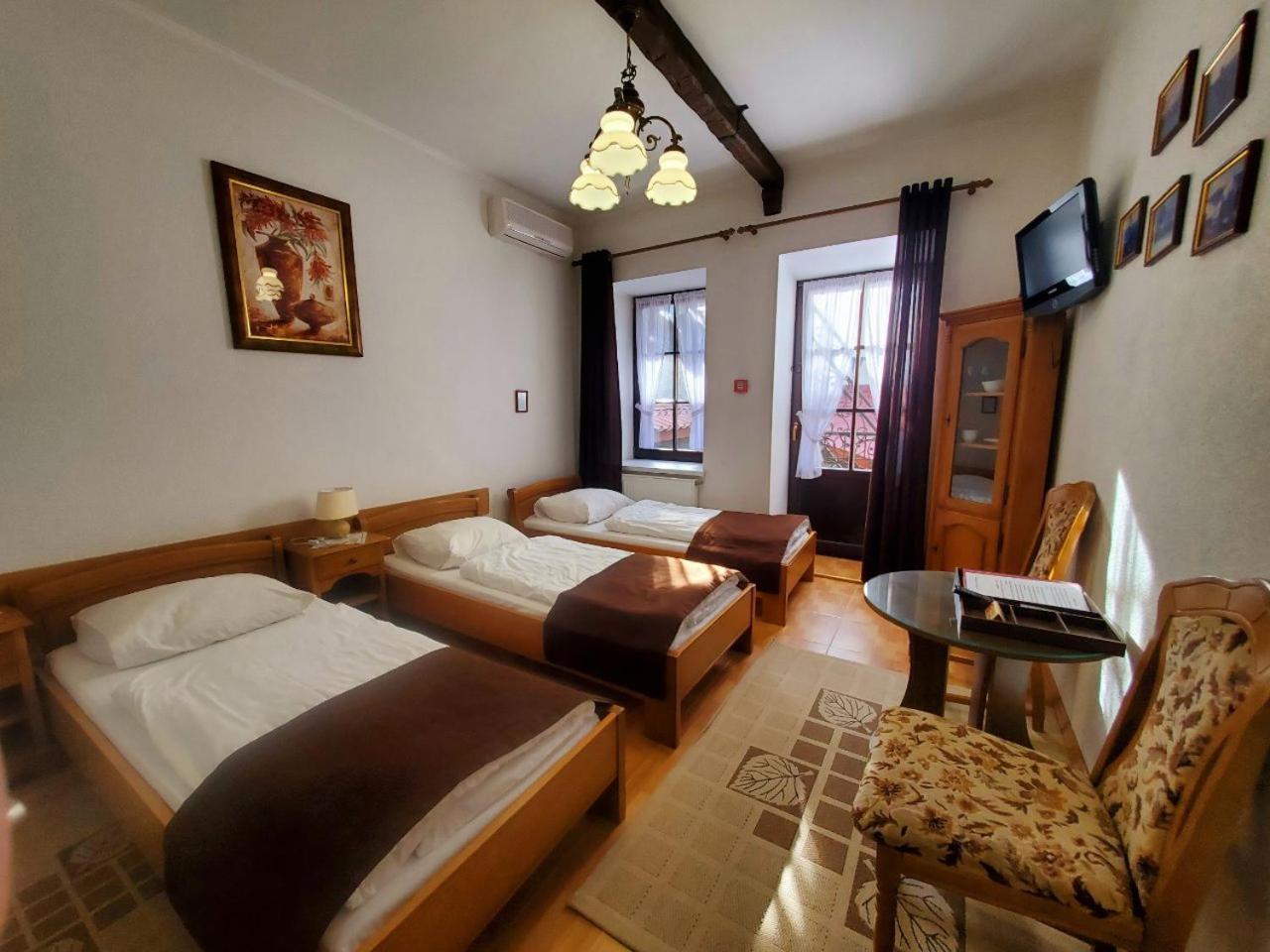 Hetman Hotel Кам'янець-Подільский Екстер'єр фото